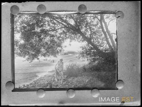 Femme au bord de la Meurthe (Jarville-la-Malgrange)