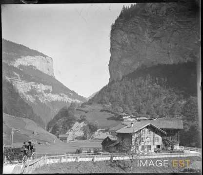 Chalets (Lauterbrunnen)