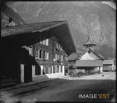 Chalet et chapelle (Guttannen)