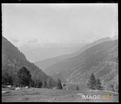 Paysage montagneux (Suisse)