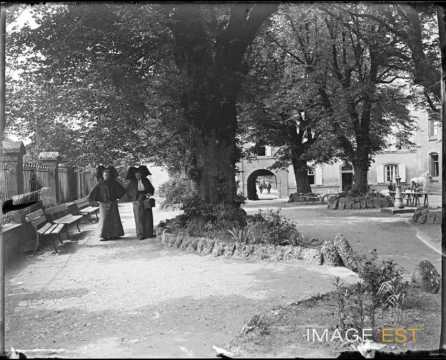 Place dun village (Alsace)