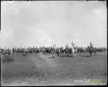 Cavaliers au galop (Malzéville)
