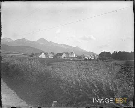 Paysage montagneux (Hautes-Alpes)