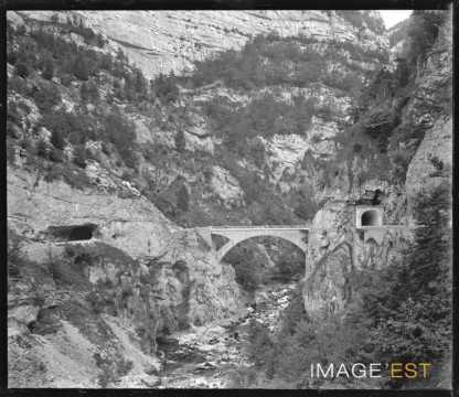 Pont de la Goule noire (Saint-Julien-en-Vercors)