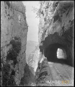 Route des Grands Goulets (Échevis)