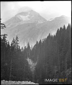 Paysage montagneux (Pralognan-la-Vanoise)