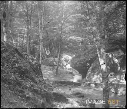 Petite cascade (Luxembourg)