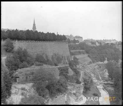 Forteresse et vallée de la Pétrusse (Luxembourg)