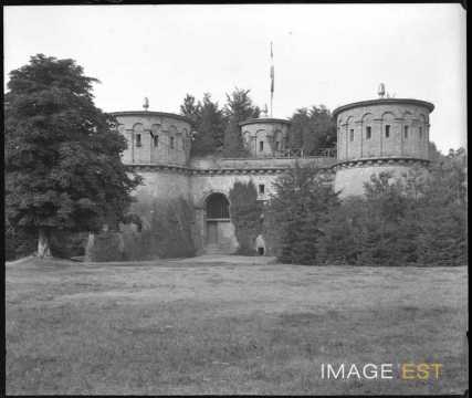 Château des Trois Glands (Luxembourg)