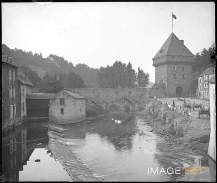 Porte des Bons-Malades (Luxembourg)