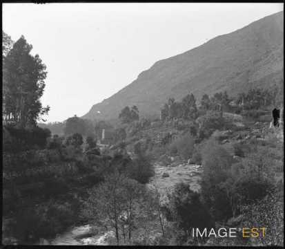 Paysage de montagnes (Ota)
