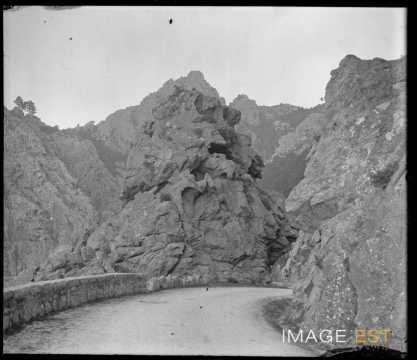 Route dans les calanques (Piana)