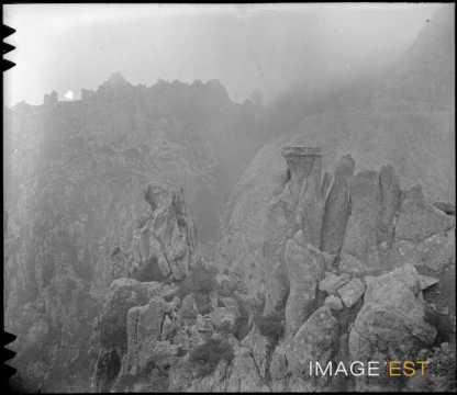Rochers dans les calanques (Piana)