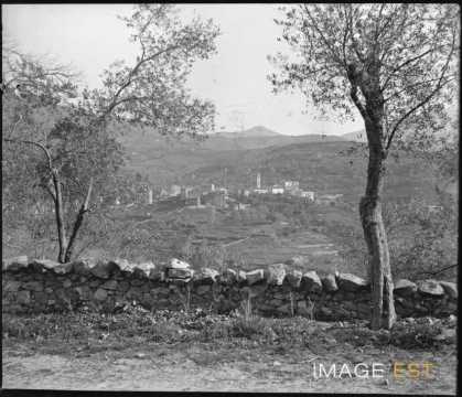 Panorama d'une commune (Corse)