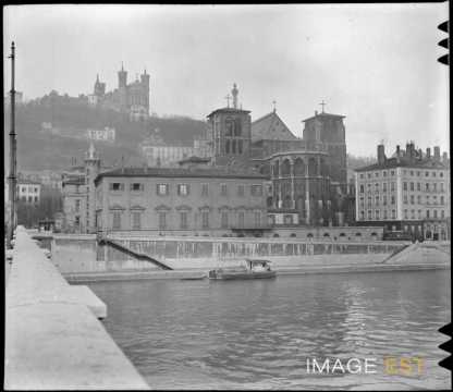 Palais Saint-Jean et cathédrale Saint-Jean-Baptiste (Lyon)