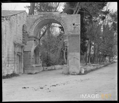 Chapelle Saint-Accurse (Arles)