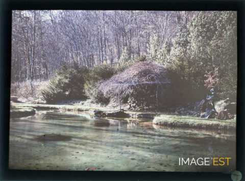 Femmes au bord de l'eau (Meurthe-et-Moselle)