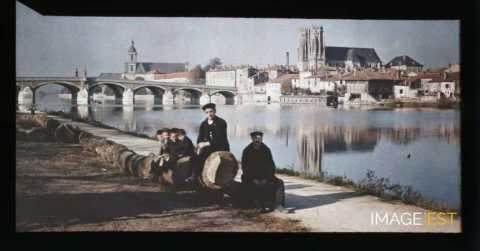 Hommes au bord de la Moselle (Pont-à-Mousson)