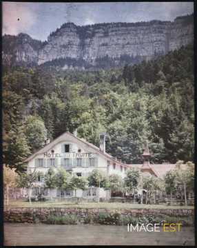 Hôtel de la Truite (Champ-du-Moulin)