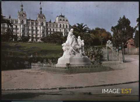 Monument à la reine Victoria (Nice)