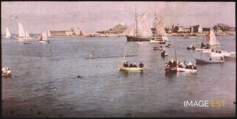 Promenade en barques (Bretagne)
