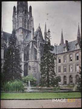 Abside et jardins de l'abbatiale Saint-Ouen (Rouen)