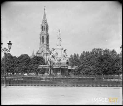Fontaine Pradier (Nîmes)