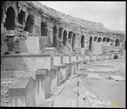 Galerie des arènes (Nîmes)