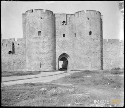 Porte de la Reine (Aigues-Mortes)