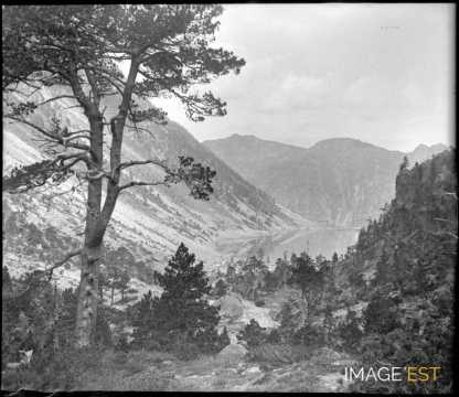 Vallée de Gaube et le Lac (Cauterets)