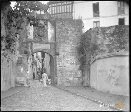 Porte principale (Fontarrabie)