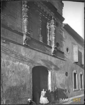 Maison des Trois nourrices (Narbonne)