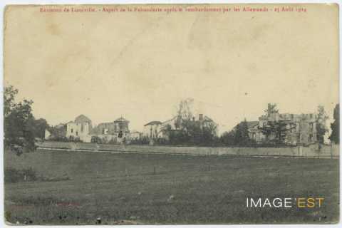 Ferme de la Faisanderie bombardée (Lunéville)