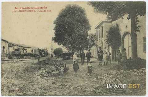 Une rue (Mouacourt)