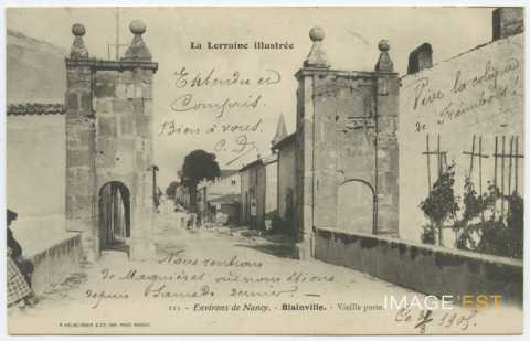 Ancienne porte (Blainville-sur-l'Eau)
