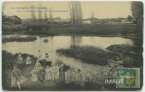 Groupe d'enfants (Lemainville)