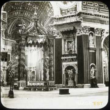 Maître-autel de la Basilique Saint-Pierre (Rome)