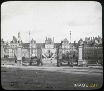 Château (Versailles)