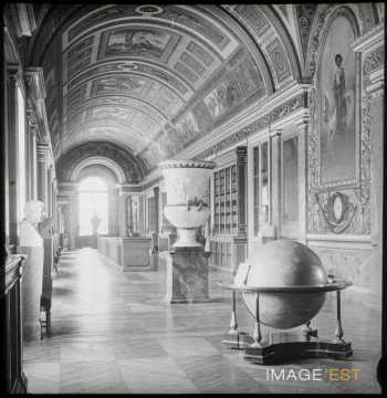 Château (Fontainebleau)