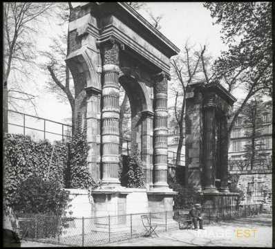 Vestiges du Palais des Tuileries (Paris)