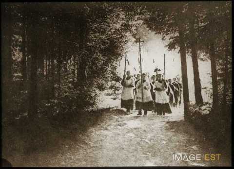 Procession (Dabo)