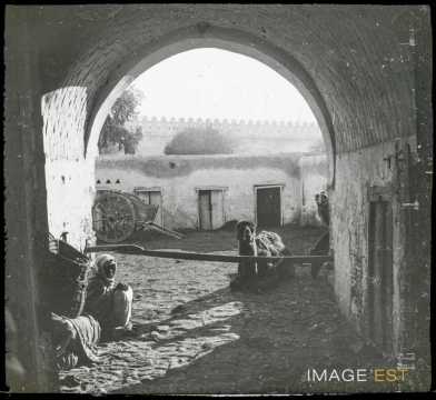 Une rue (Kairouan)