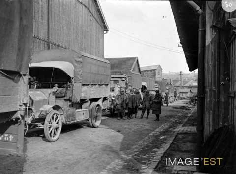 Convoi militaire (Dombasle-sur-Meurthe)