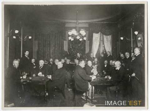 Intérieur d'un salon (Nancy)