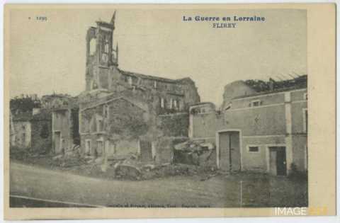 Maisons et église en ruine (Flirey)