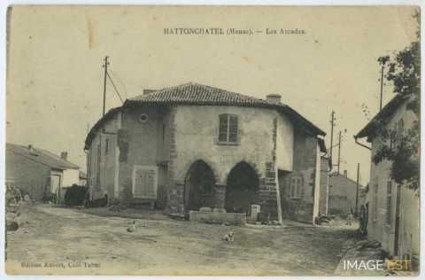 Arcades (Hattonchâtel)