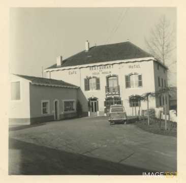 Hôtel-restaurant (Essey-et-Maizerais)