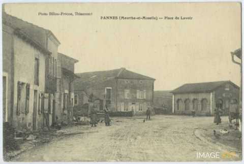 Place du Lavoir (Pannes)