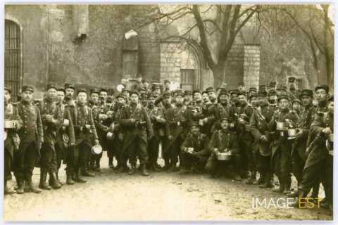 Groupe de soldats (Chaligny)
