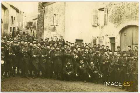 Groupe de soldats (Chaligny)